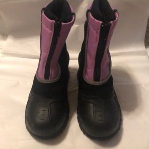 Purple snow boots